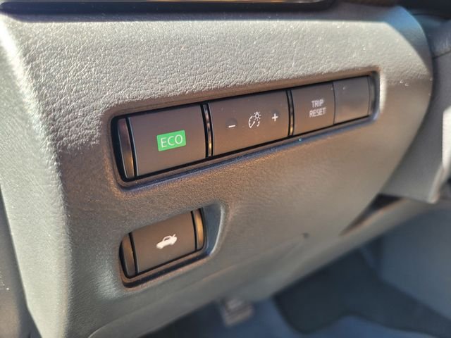 Used 2025 Gray Nissan SV image 19