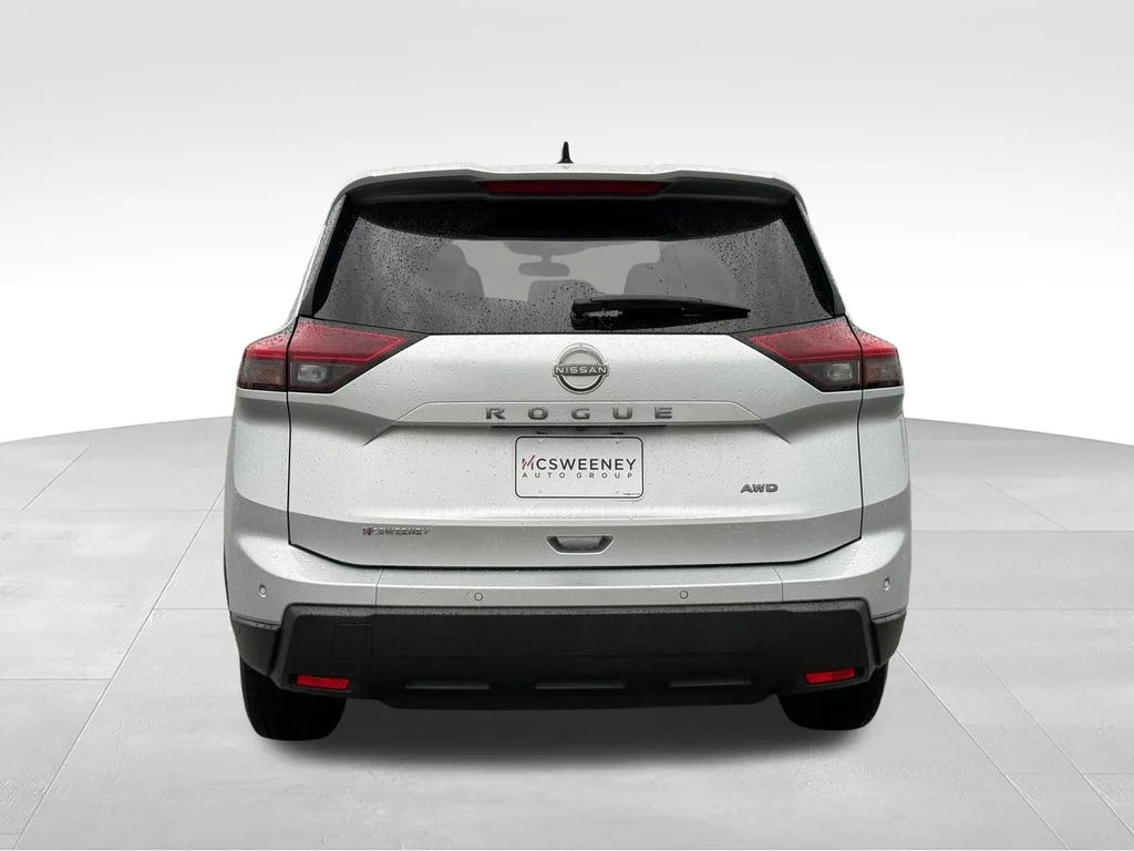 Used 2024 Silver Nissan S image 50