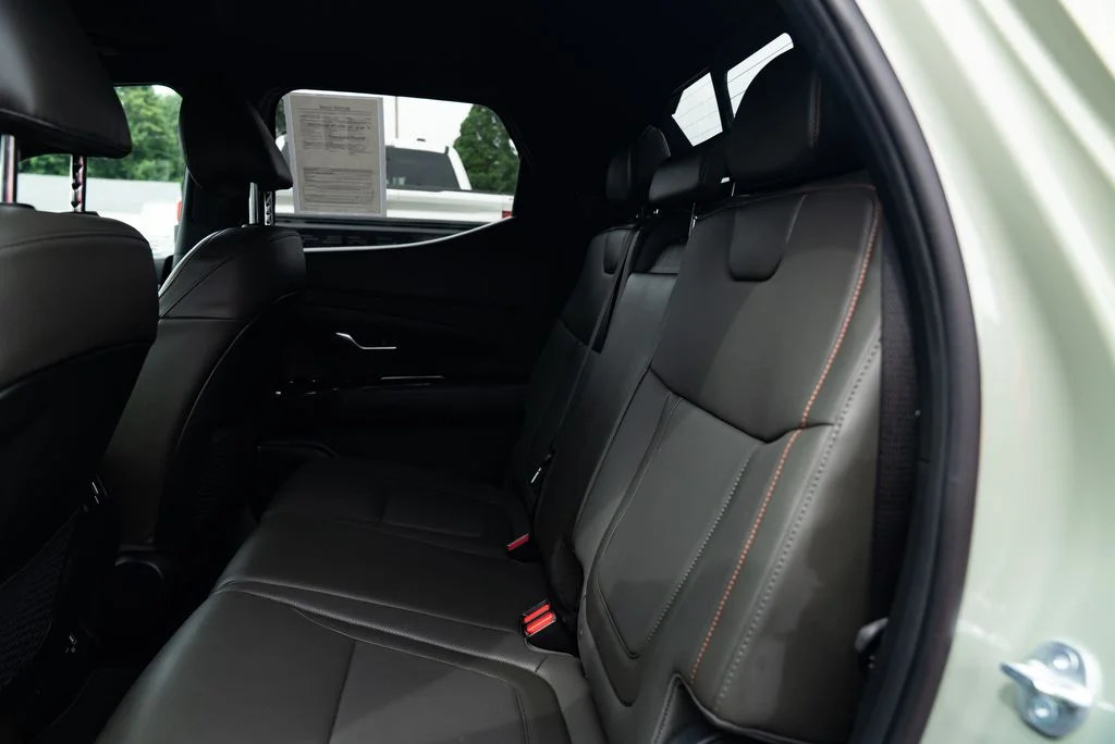 Used 2024 Green Hyundai Limited image 20
