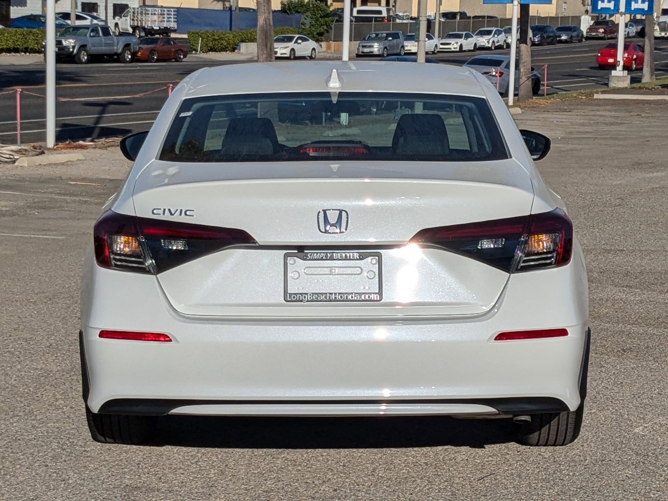 New 2026 Platinum White Pearl Honda LX image 4