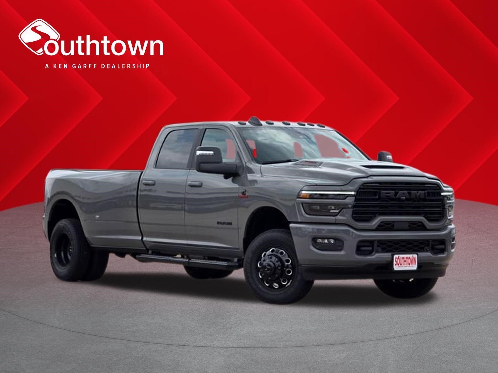 New 2026 Ceramic Gray Clear-Coat Exterior Paint RAM Laramie image 1