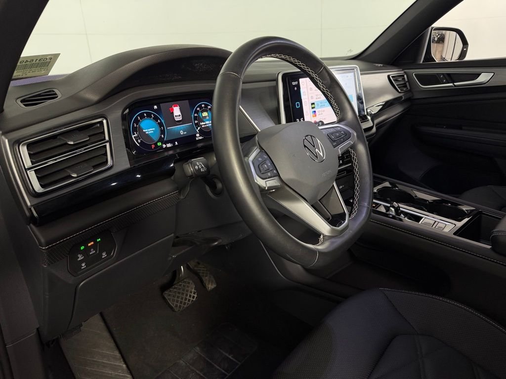 2025 Volkswagen Atlas Cross Sport SE w/Tech - Photo 19