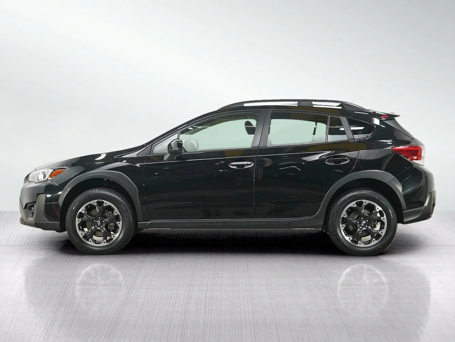 Used 2022 Subaru Crosstrek Premium with VIN JF2GTAPC7N8236196 for sale in Hopkins, Minnesota