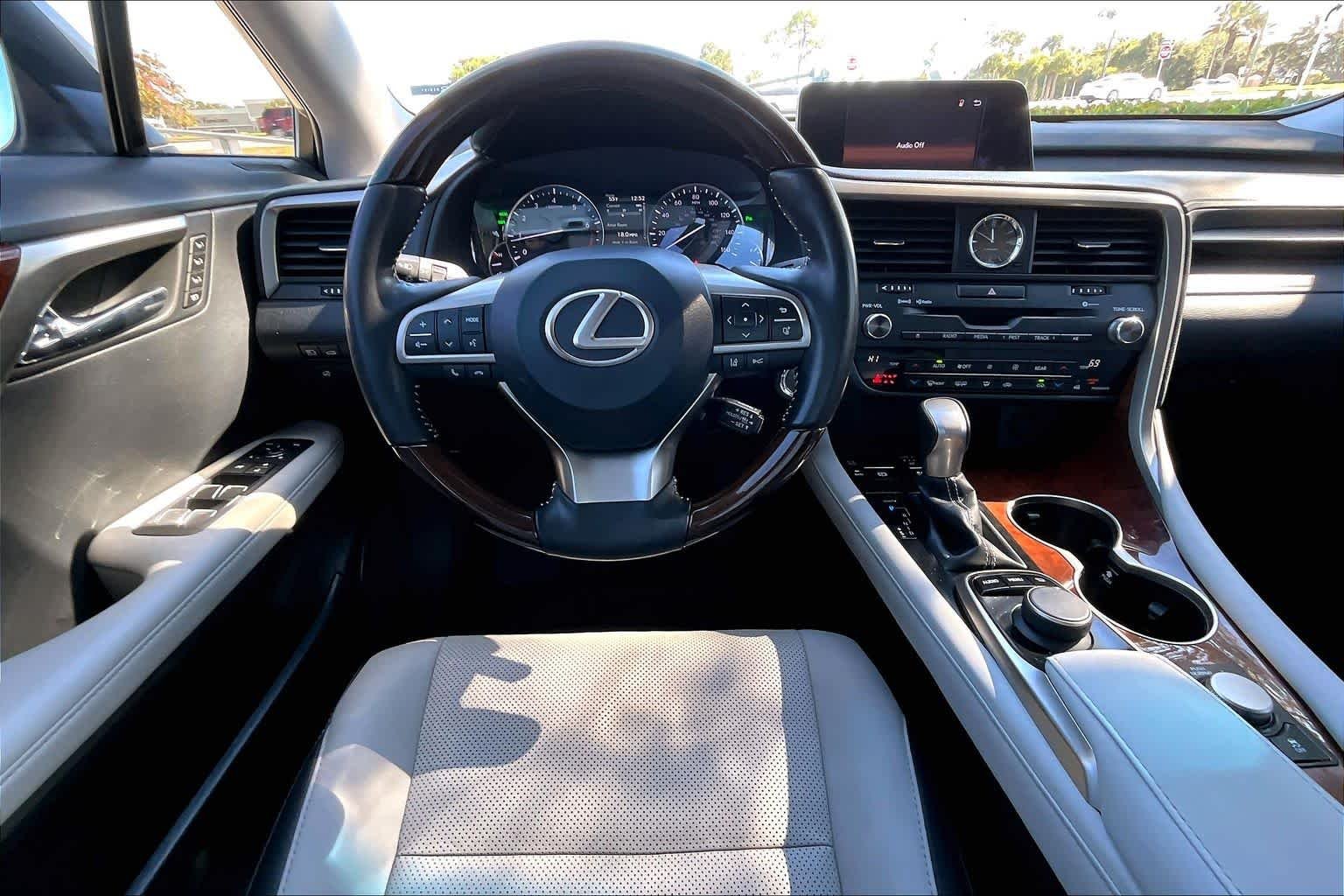 Used 2019 Silver Lining Metallic Lexus Premium image 6