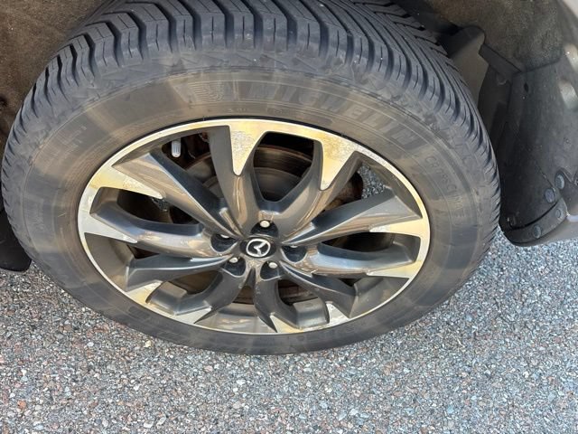 Used 2016 Blue Reflex Mica Mazda Grand Touring image 11