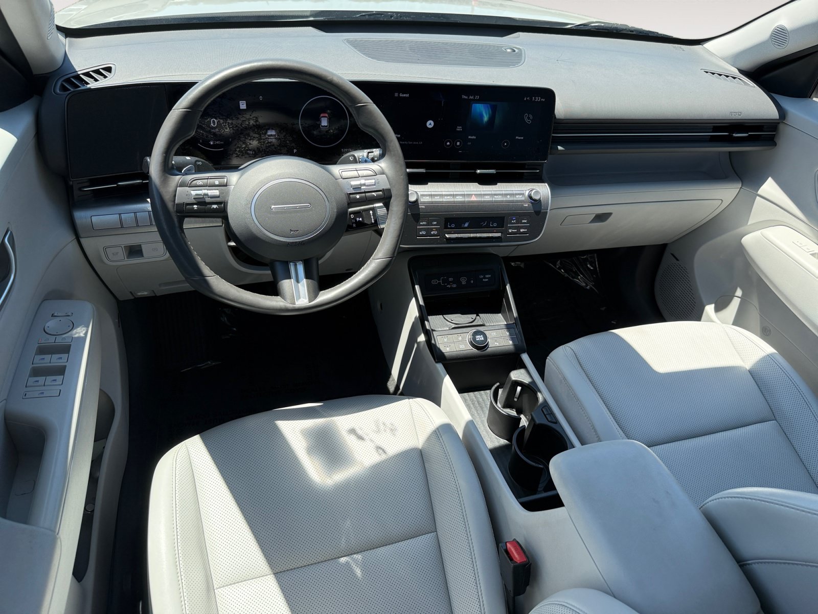 Used 2024 Cyber Gray Metallic Hyundai Limited image 15