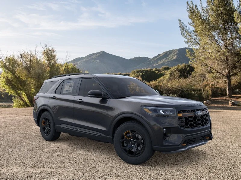 New 2026 Agate Black Metallic Ford Tremor® image 1