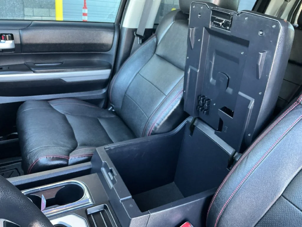 Used 2020 Black Toyota SR5 image 33