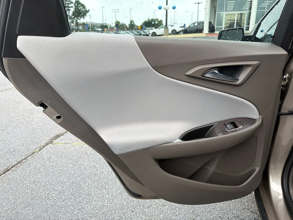 Used 2022 Gray Chevrolet LS image 21