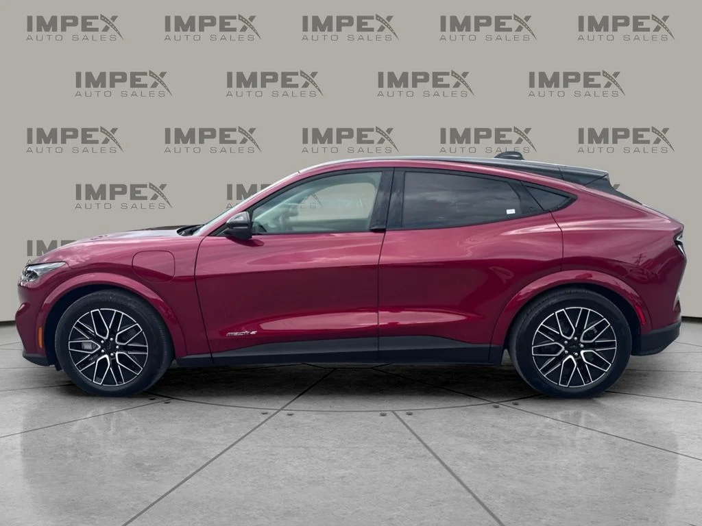 Used 2025 Red Ford Premium image 2