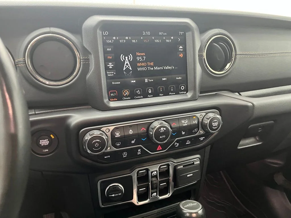 Used 2021 Black Jeep Overland image 24