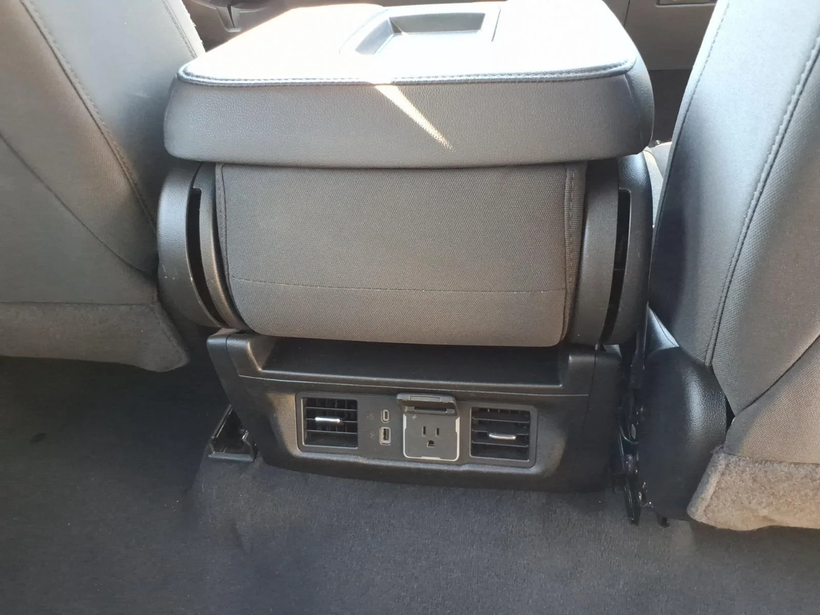 Used 2026 Summit White Chevrolet LT image 27