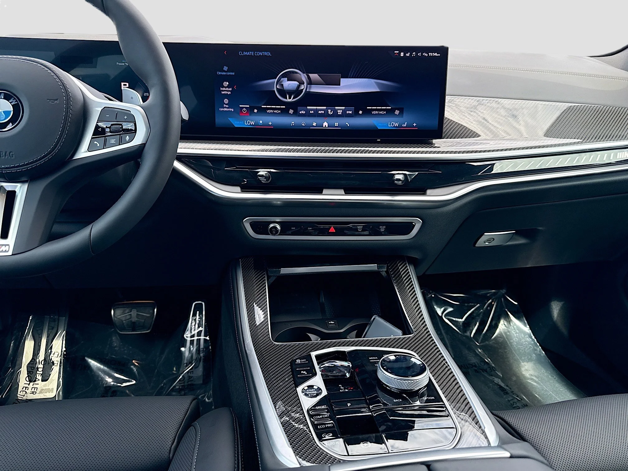 New 2026 Black Sapphire Metallic BMW M60i image 20