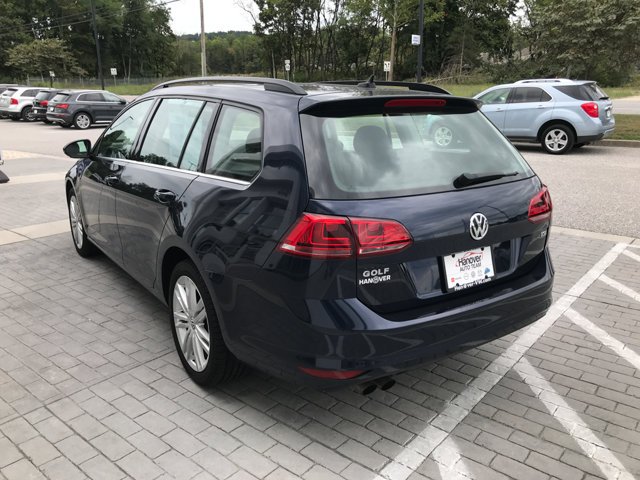 Used 2016 Night Blue Metallic Volkswagen TSI Limited Edition image 6