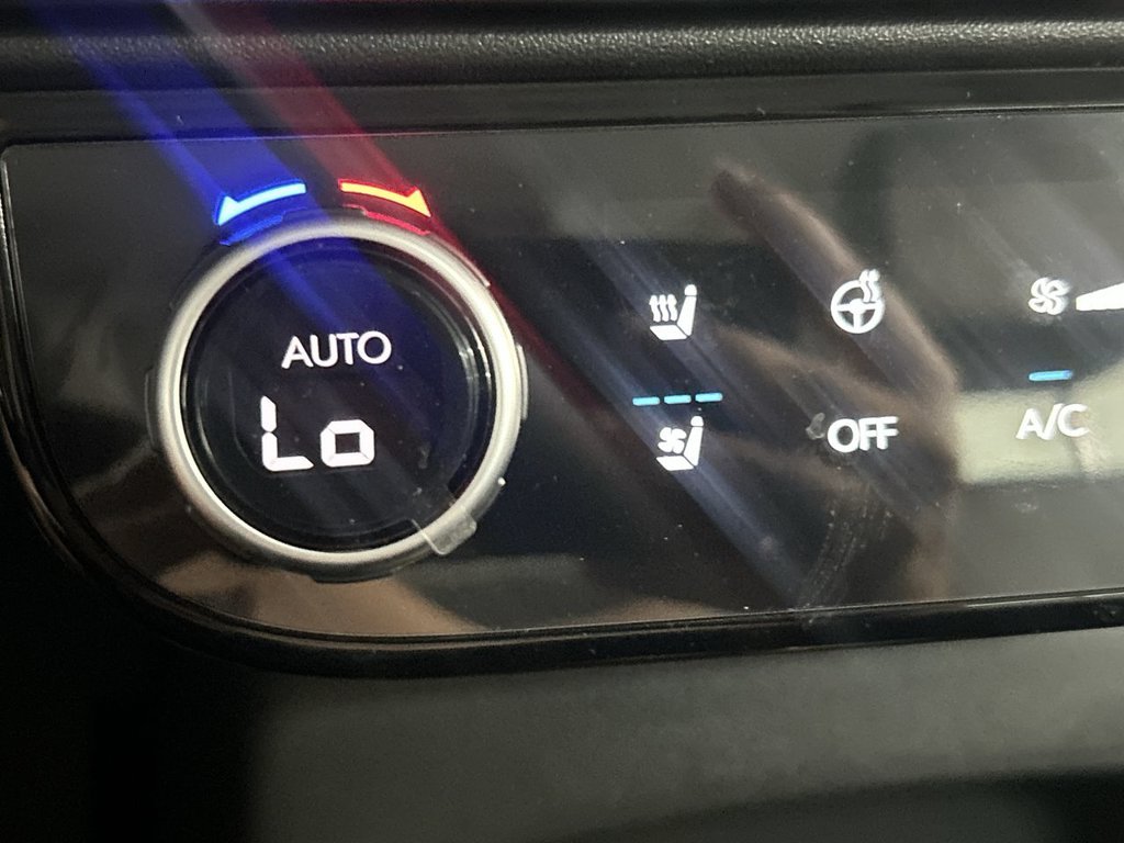 New 2026 Abyss Black Hyundai Limited AWD image 32