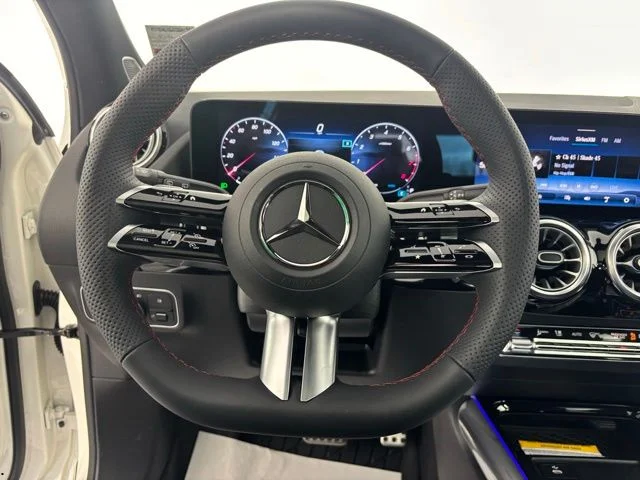 New 2026 Polar White Mercedes-Benz GLA 250 image 21