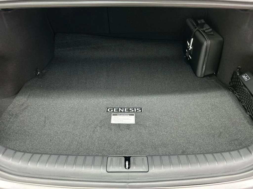 Used 2026 Silver Genesis 2.5T image 37