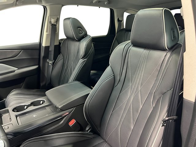 New 2026 Liquid Carbon Metallic Acura w/Advance Package image 13