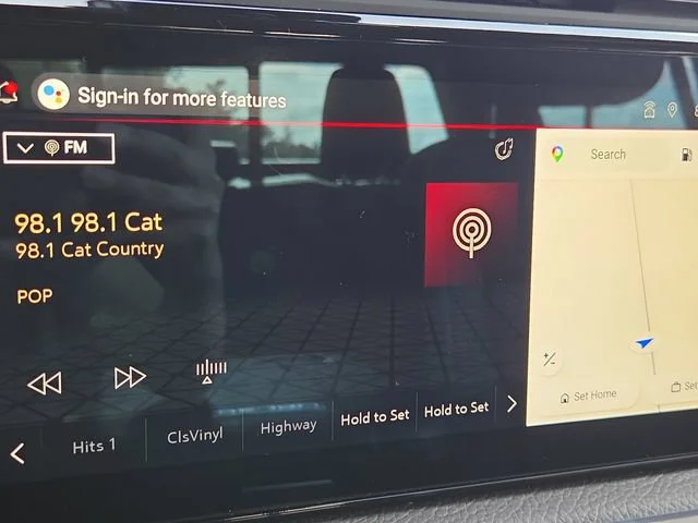 Used 2024 Sterling Metallic GMC Denali image 27