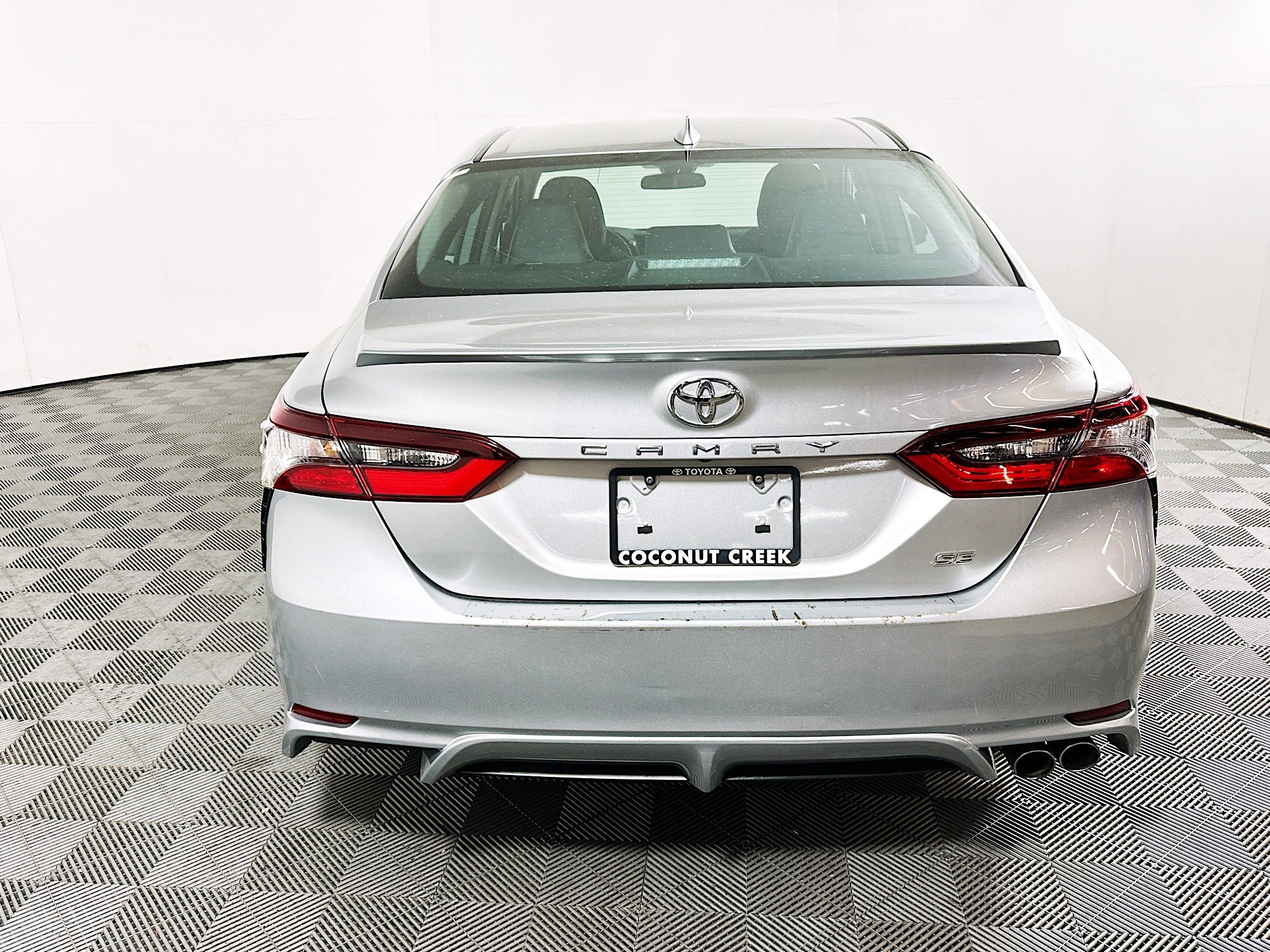 2021 Toyota Camry thumbnail 6