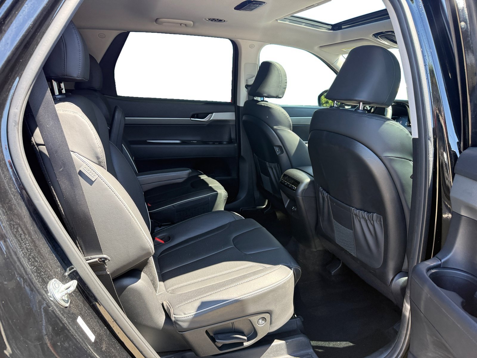 Certified Used 2023 Abyss Black Pearl Hyundai XRT image 17
