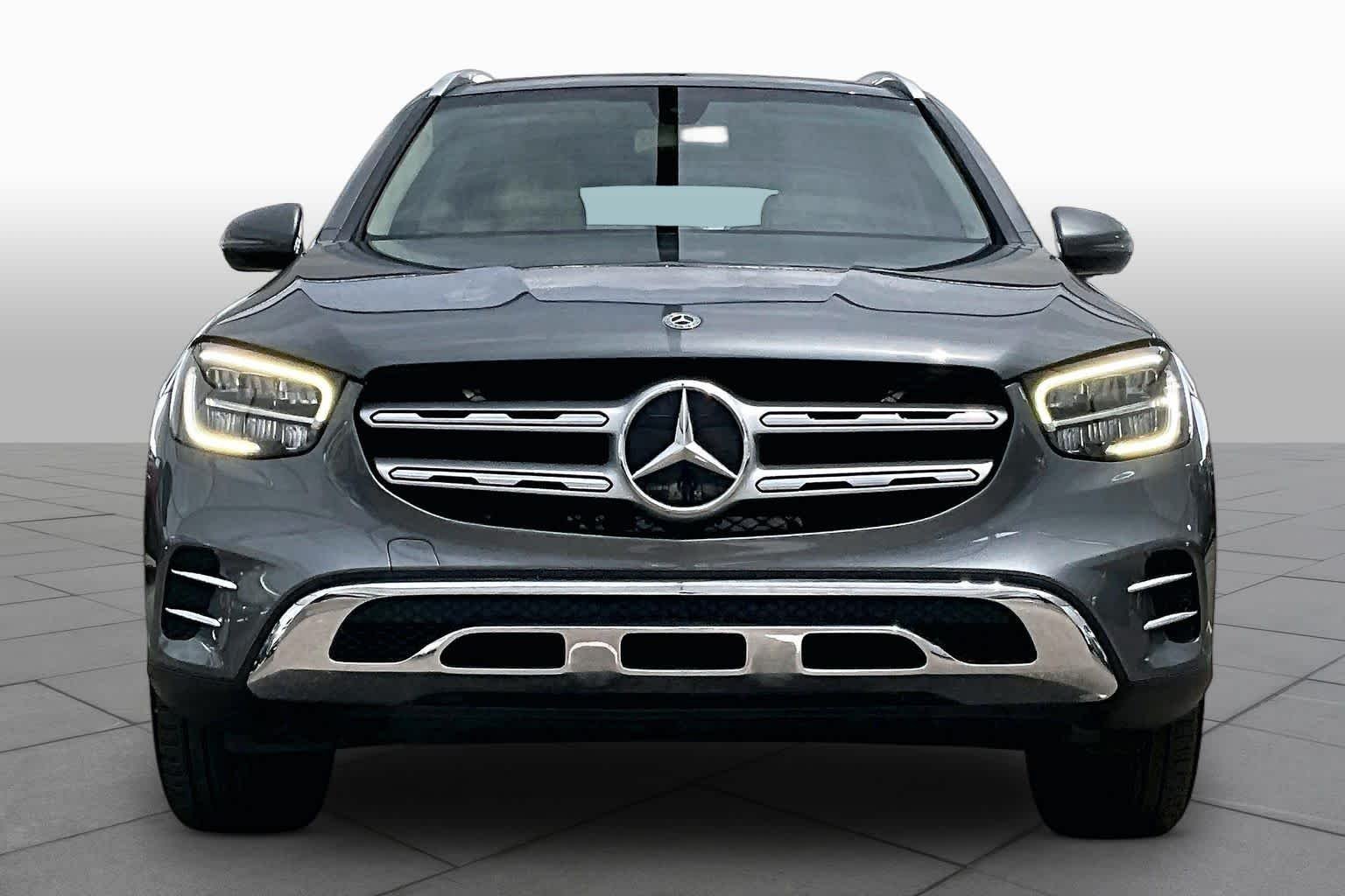 Used 2020 Selenite Grey Metallic Mercedes-Benz GLC 300 image 4