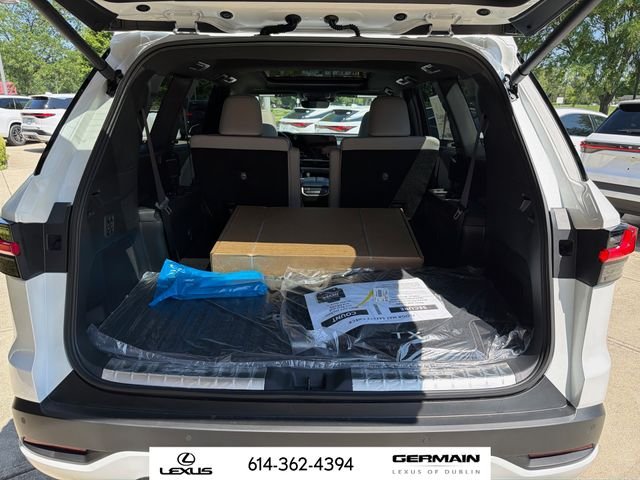 New 2026 Wind Chill Pearl Lexus  350 PREMIUM AWD image 9