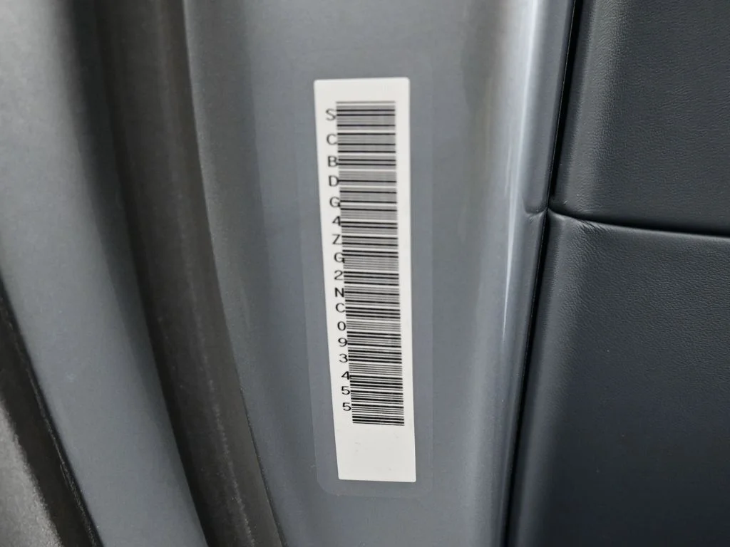 Certified Used 2022  Bentley V8 image 26