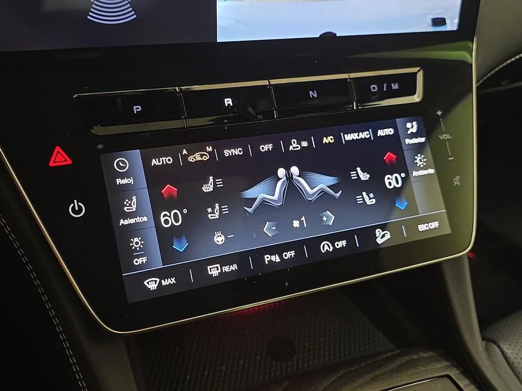 Used 2025 Bianco Maserati Modena image 25