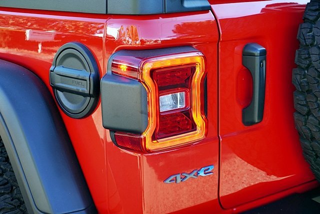 Used 2025 Red Jeep Rubicon 4xe image 7