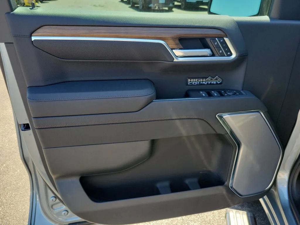 2026 Chevrolet Silverado 1500 High Country - Photo 22
