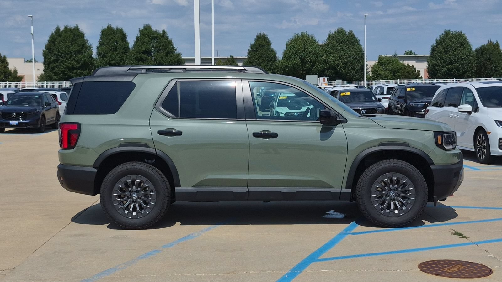 New 2026 Ash Green Metallic Honda TrailSport image 5