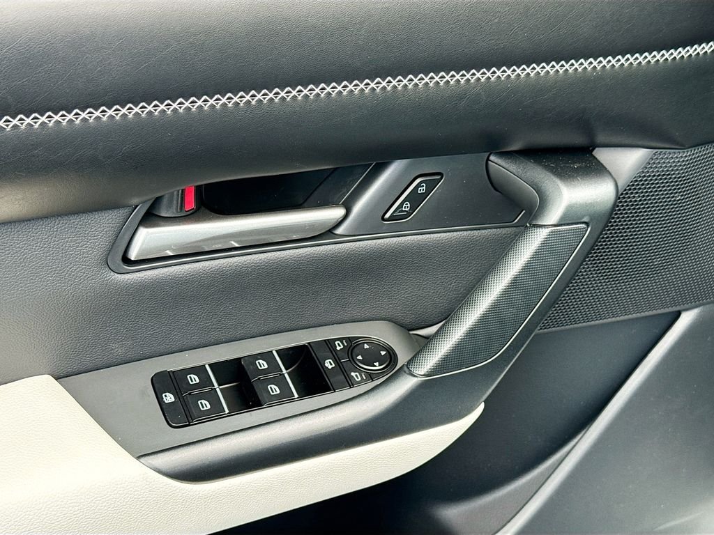 New 2026 Wind Chill Pearl Mazda 2.5 Turbo AWD image 18