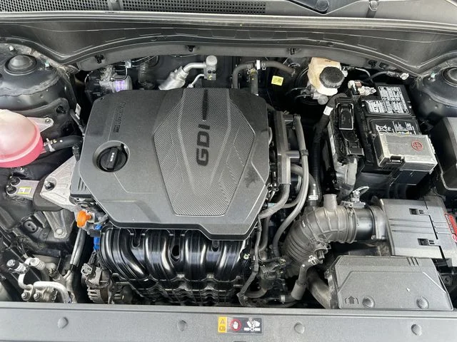 Used 2023 Black Hyundai XRT image 19