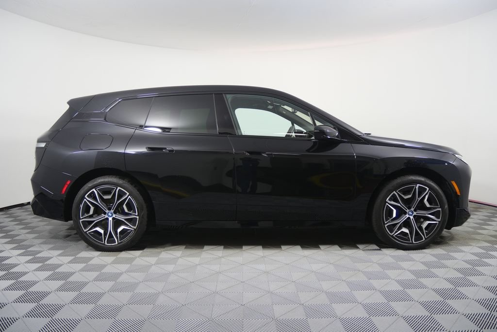 Certified Used 2024 Black Sapphire Metallic BMW xDrive50 image 2