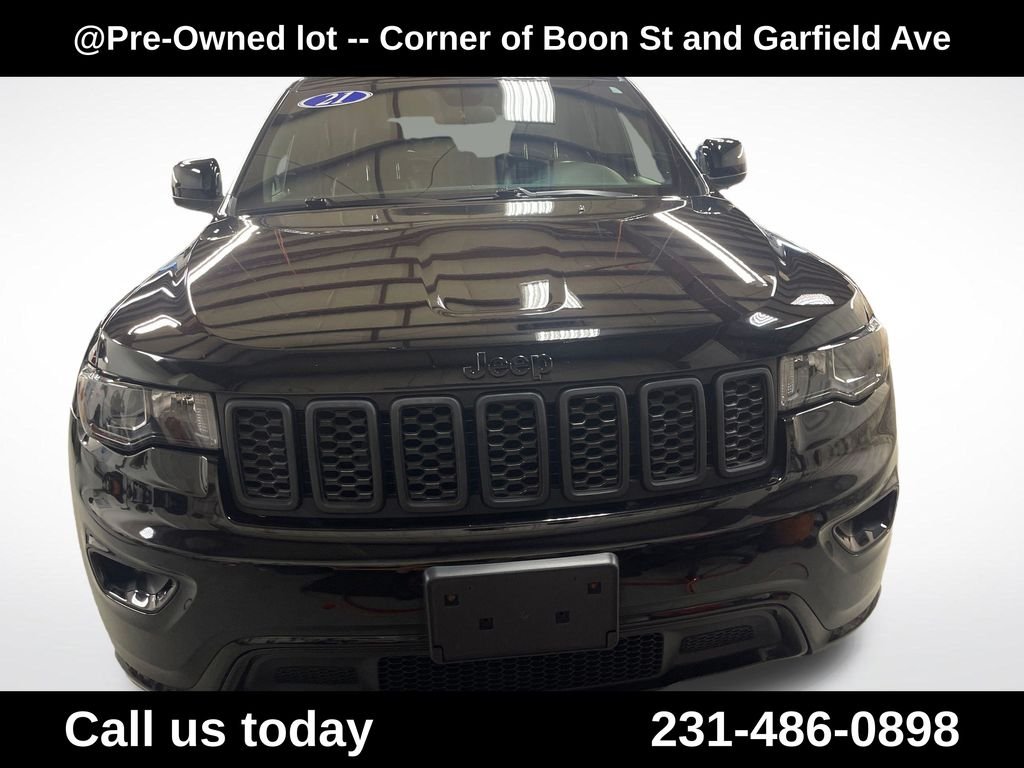 Used 2021 Black Jeep Laredo X image 8