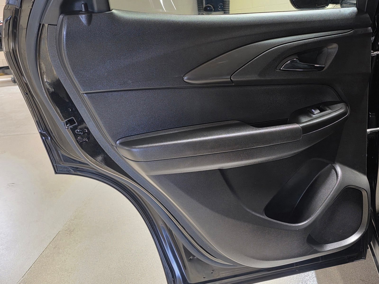Used 2024 Mosaic Black Metallic Chevrolet RS image 13