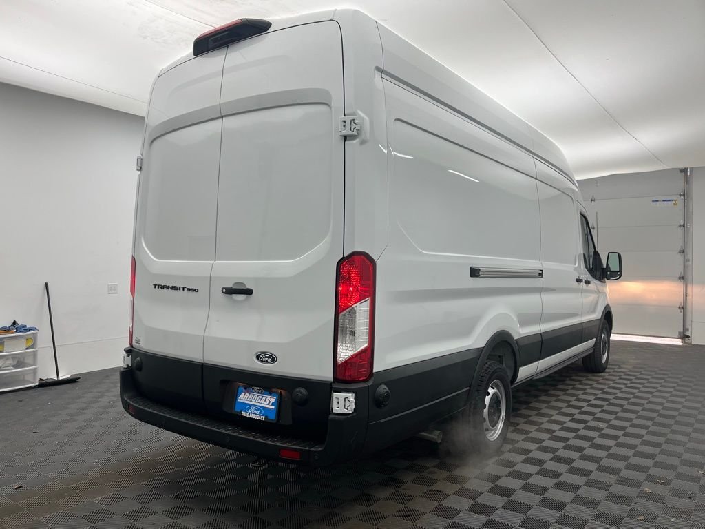 New 2026 White Ford Base image 7