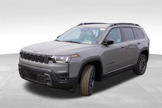 New 2026 Sting-Gray Clear-Coat Exterior Paint Jeep Laredo image 7