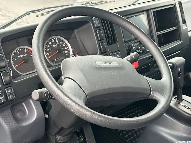 2023 Chevrolet Silverado 5500XD - Photo 14