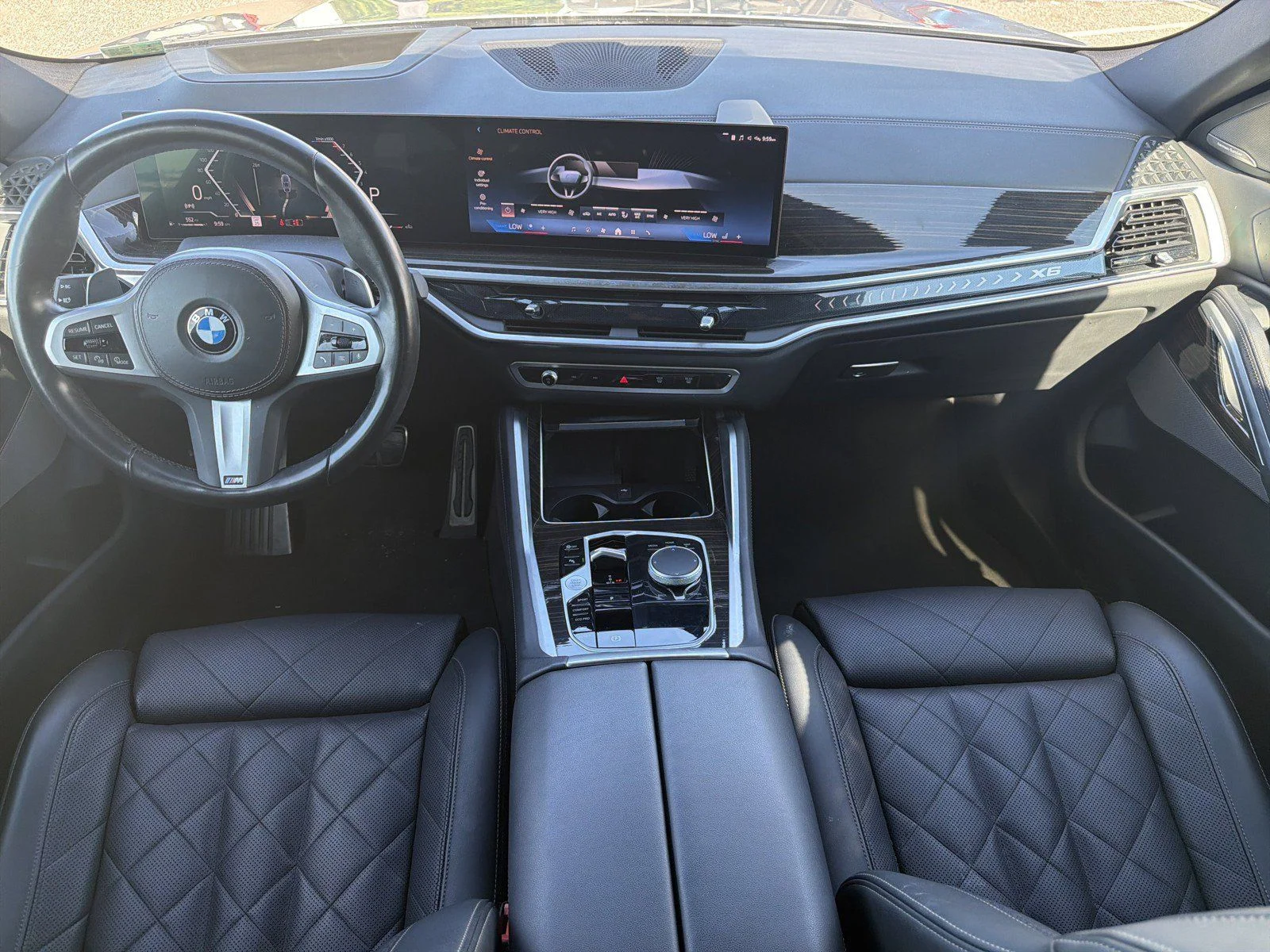 Used 2025 Skyscraper Grey Metallic BMW xDrive40i image 15