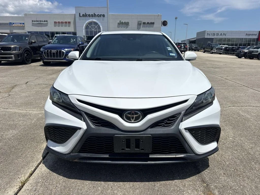 Used 2022 White Toyota SE image 2
