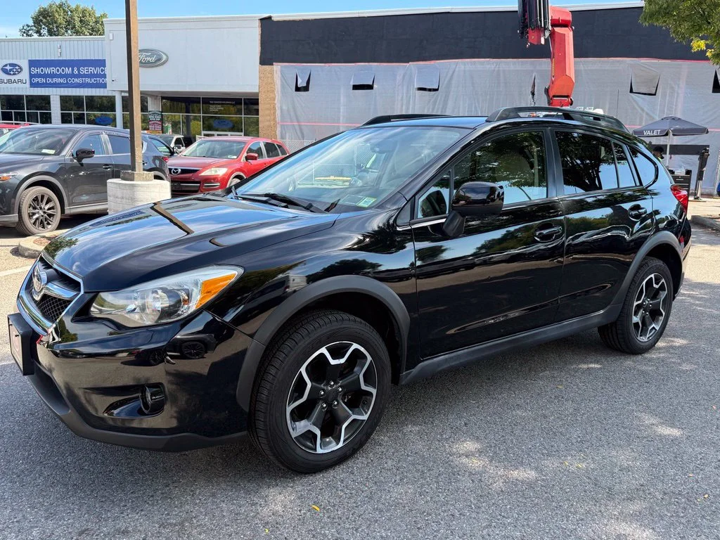 Used 2014 Crystal Black Silica Subaru 2.0i Premium image 4