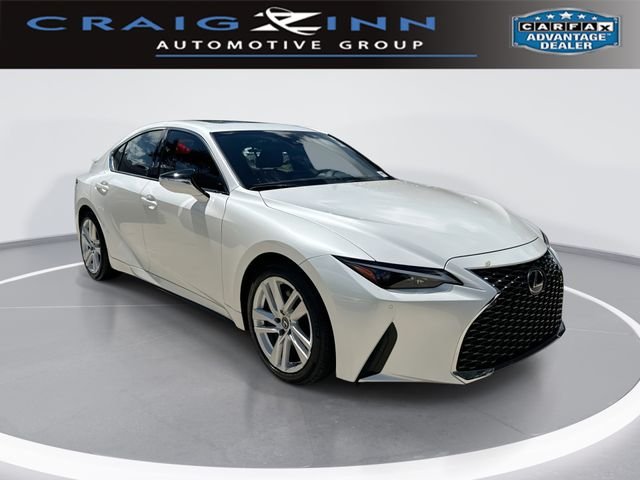 2024 Lexus IS 300