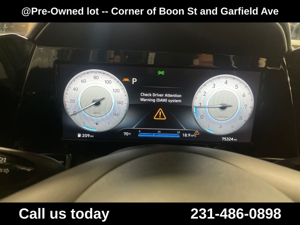 Used 2022 Gray Hyundai SEL image 21