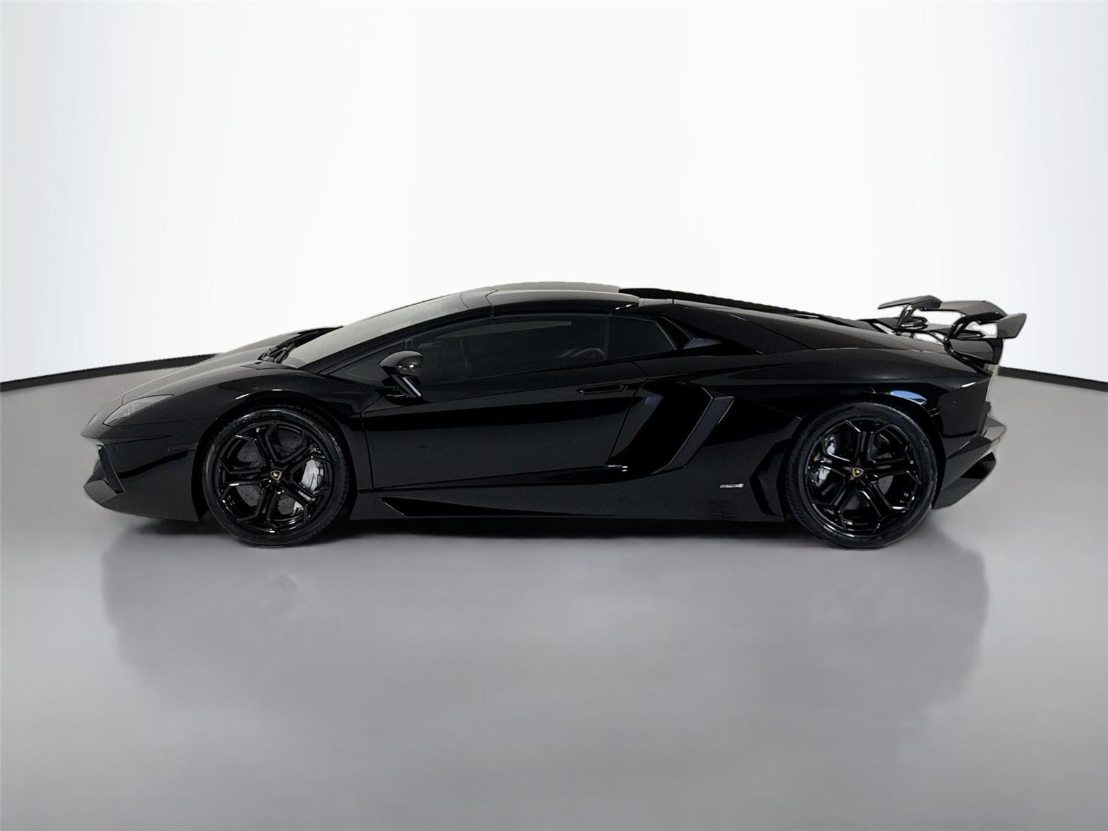 Used 2016 Nero Aldebaran Lamborghini LP 700-4 | Vorsteiner Carbon Wing | Carbon Interior image 50