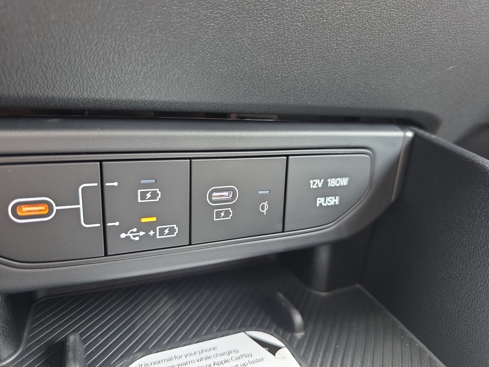 2025 Kia K4 GT-Line - Photo 19