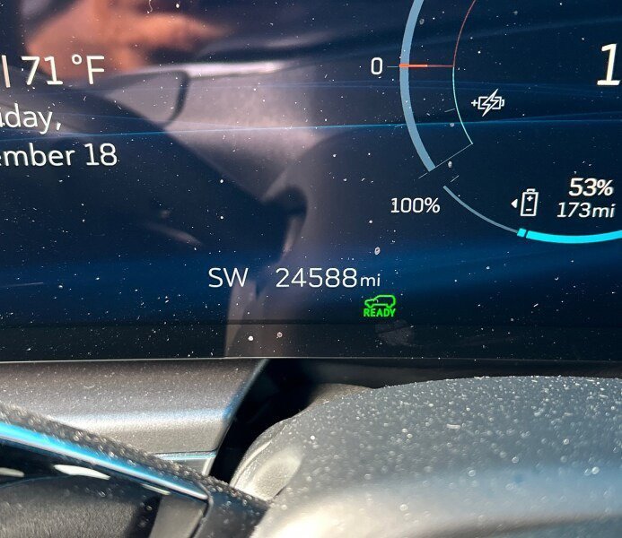 Used 2024 Argent Silver Metallic Cadillac Tech image 8