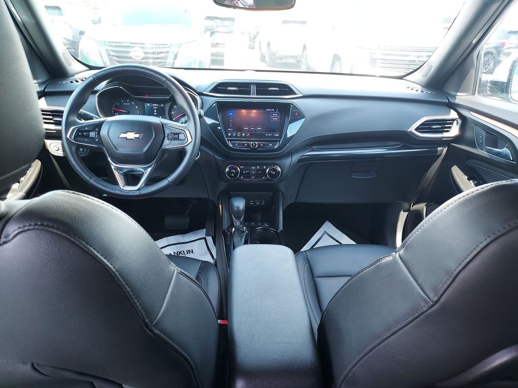 Used 2023 Gray Chevrolet ACTIV image 10