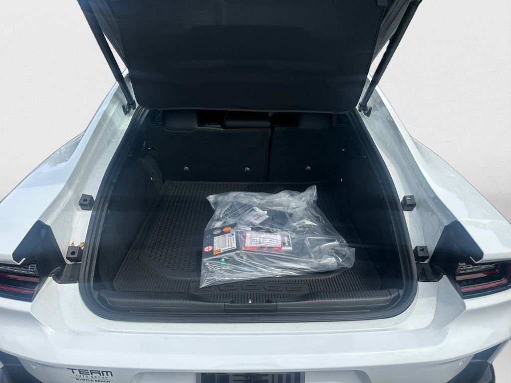 New 2026 White Knuckle Dodge R/T Plus image 13